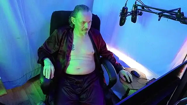 Richy  Rich  online show from 04/21/26, 11:18