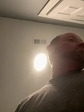 smokeymt420 online show from 05/06/26, 04:52