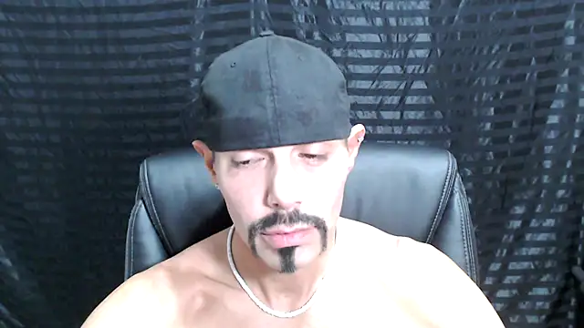 ThickD2C online show from 12/20/24, 05:40