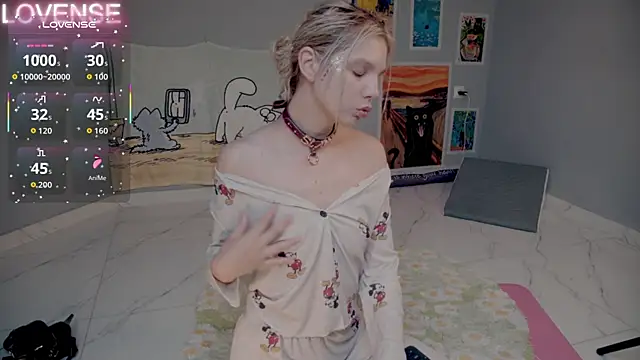 Careful i bite online show from 09/27/25, 05:23