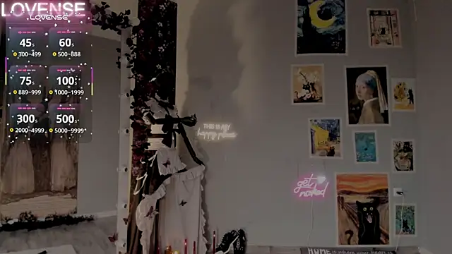 Careful i bite online show from 10/19/25, 05:19