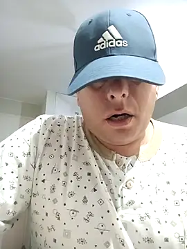 chicoguapo8 online show from 02/21/25, 03:23