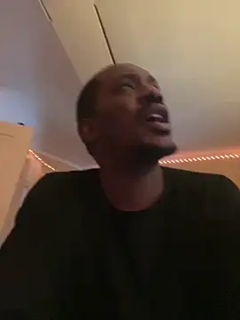 Makeyoucumallover online show from 03/04/26, 10:27