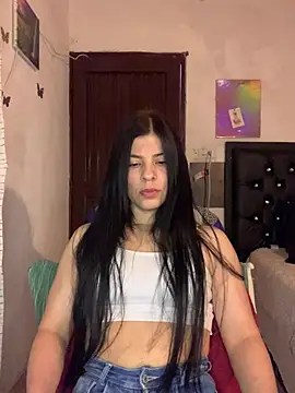 Estefani 32 online show from 07/22/26, 04:32