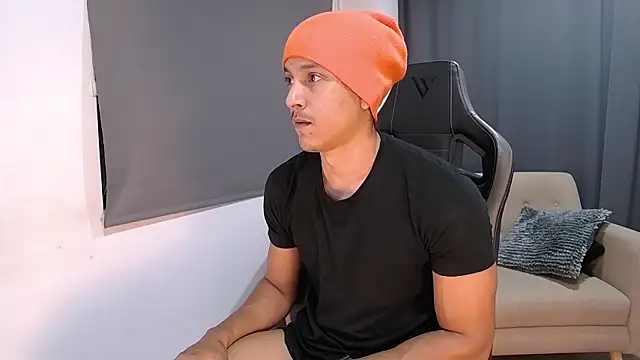 Liam V online show from 02/15/26, 11:45