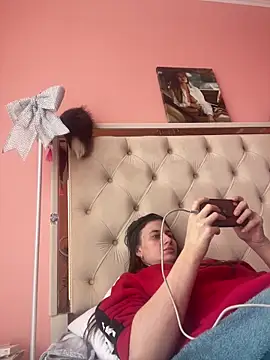 Flossy Vettie online show from 11/11/25, 12:05