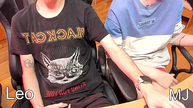 teelimata online show from 02/21/25, 09:24