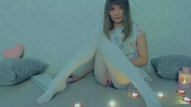 YourCaramel online show from 02/16/25, 08:10