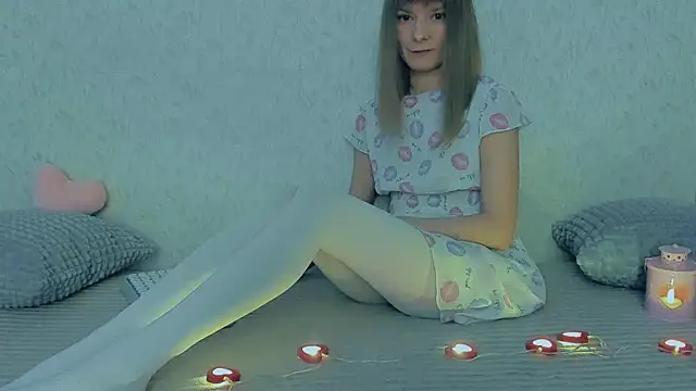 YourCaramel online show from 02/17/25, 07:37