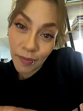 SamyJones9 online show from 04/05/26, 10:51