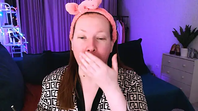 GoddessLara online show from 03/04/25, 01:12