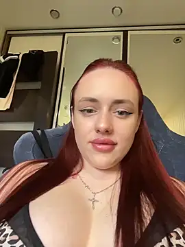 Snapshot of Lisaaan chatting on 05/10/26, 02:22 Lisaaan online show from 05/10/26, 02:22