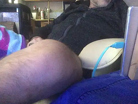 Snapshot of translove chatting on 01/18/25, 02:44 translove online show from 01/18/25, 02:44