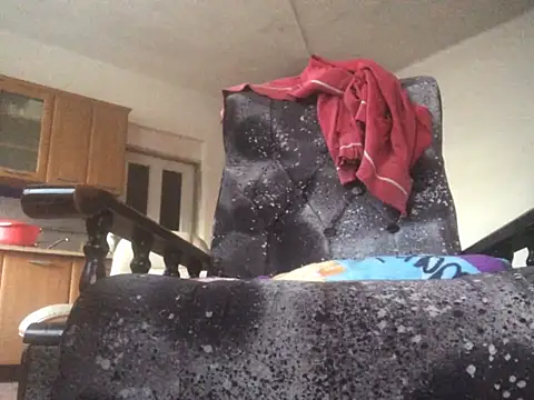 Snapshot of translove chatting on 03/09/25, 07:45 translove online show from 03/09/25, 07:45