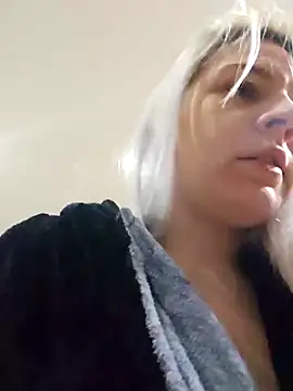 ScarletCallings420 online show from 12/07/24, 04:58