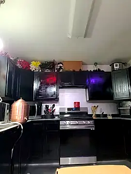 ScarletCallings420 online show from 01/11/25, 04:06