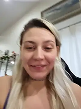 ScarletCallings420 online show from 02/19/25, 06:32