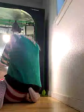 ScarletCallings420 online show from 02/25/25, 05:47