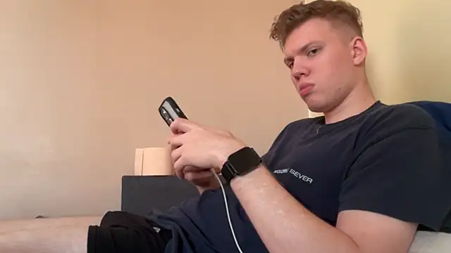 sexybooii6968 online show from 09/12/25, 04:18