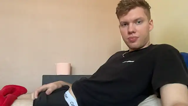 sexybooii6968 online show from 09/23/25, 09:34