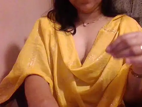 Pinky 4 online show from 11/28/25, 04:42