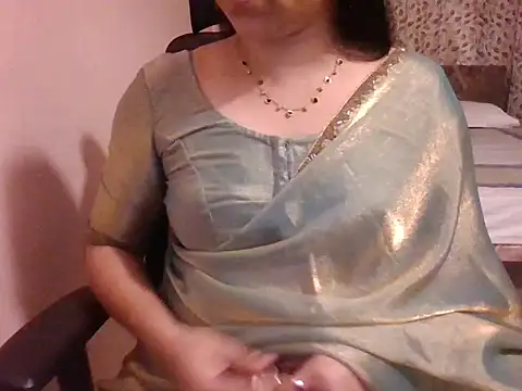 Snapshot of Pinky_4 chatting on 06/06/26, 05:39 Pinky 4 online show from 06/06/26, 05:39