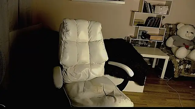 Vi-Vixen online show from 02/08/25, 03:00