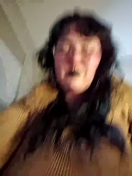 Snapshot of Cutegothcrybabyx chatting on 03/04/25, 03:55 Cutegothcrybabyx online show from 03/04/25, 03:55