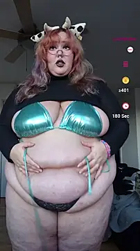 Snapshot of Cutegothcrybabyx chatting on 01/16/26, 08:46 Cutegothcrybabyx online show from 01/16/26, 08:46