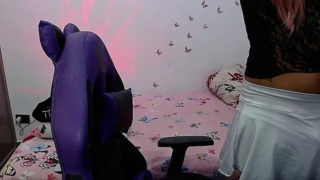 Snapshot of OriannaDomenechi chatting on 09/24/25, 01:09 OriannaDomenechi online show from 09/24/25, 01:09