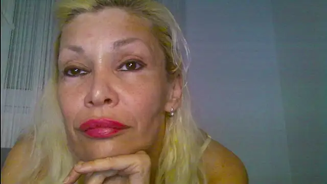 EvaaMina online show from 06/14/26, 03:14