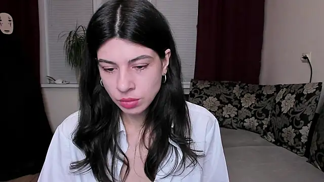 MolagAnna online show from 02/28/25, 09:12