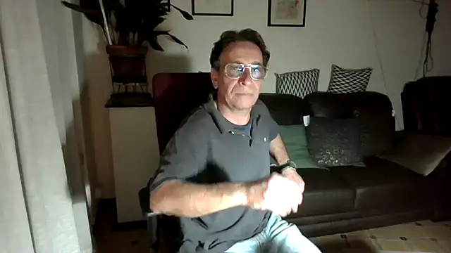 HETEREOMAN online show from 10/18/25, 07:03