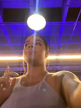 trianawhite online show from 12/16/24, 08:37