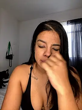 trianawhite online show from 01/17/26, 03:17