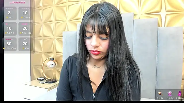 Snapshot of melani_dream chatting on 08/03/26, 01:38 melani dream online show from 08/03/26, 01:38