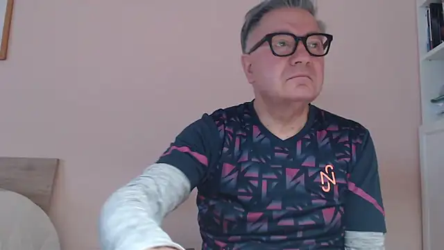 YOU6me online show from 02/11/26, 08:19