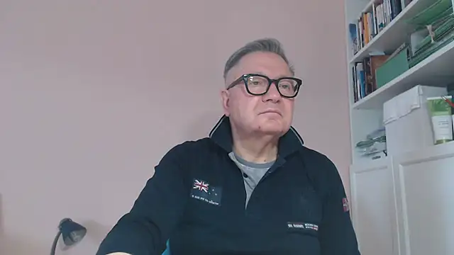 YOU6me online show from 04/12/26, 07:57