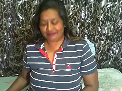 Mammabear 4u online show from 12/15/24, 04:04