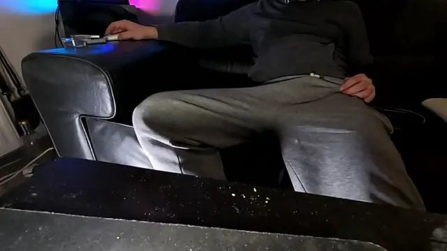 Lucas1andOnly4Girl online show from 01/06/25, 10:47