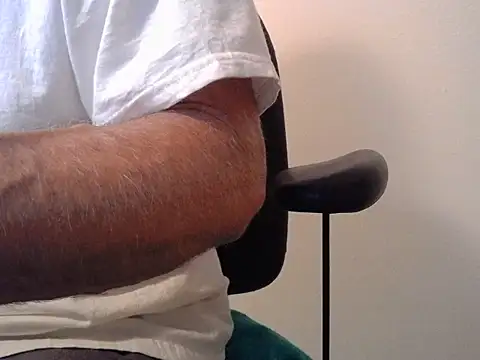 TrevorSteele online show from 12/15/25, 10:58