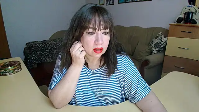 Lucretia Goldi  online show from 02/10/26, 09:41