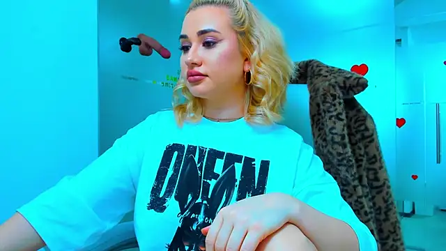 sassy madeline online show from 12/14/24, 04:09