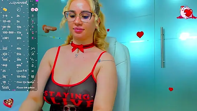 sassy madeline online show from 02/14/25, 02:54