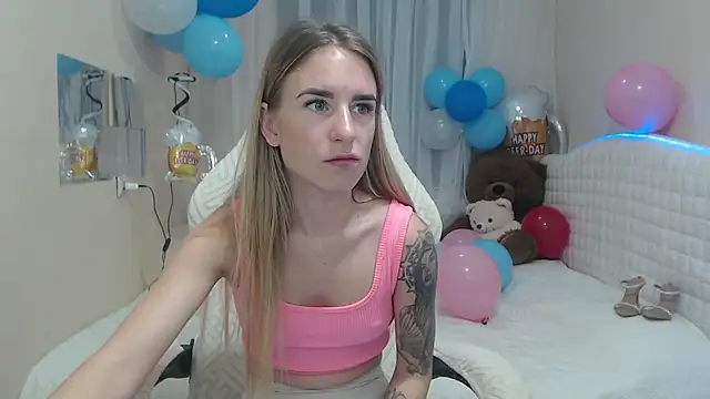 DeboraHorny online show from 10/04/25, 06:11