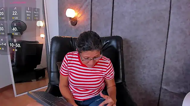 Snapshot of Keyla_Milf chatting on 05/07/26, 10:59 Keyla Milf online show from 05/07/26, 10:59