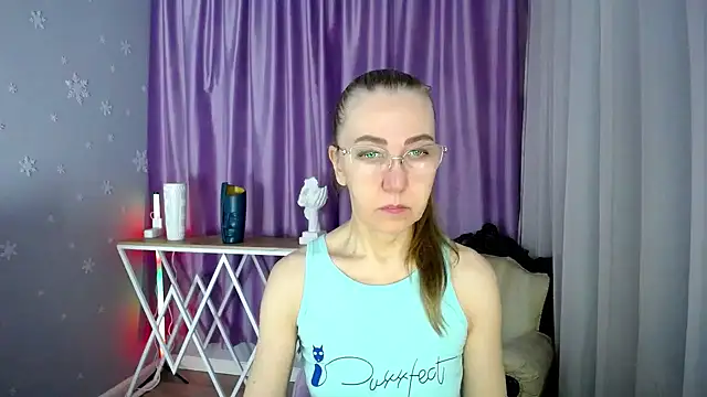 queen a n i online show from 02/27/25, 07:34