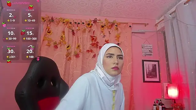 Snapshot of DarshaKhemu chatting on 02/13/25, 08:55 DarshaKhemu online show from 02/13/25, 08:55