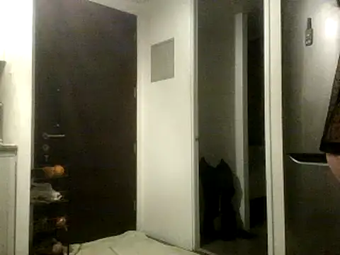 Snapshot of PenelopeSx chatting on 10/05/25, 05:17 PenelopeSx online show from 10/05/25, 05:17