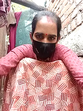 Snapshot of Mohni_Das chatting on 07/16/26, 03:01 Mohni Das online show from 07/16/26, 03:01
